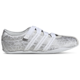 Silver Metallic/Footwear White/Grey