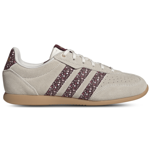 WOMENS - adidas Barreda Low - Off White/Maroon Gum