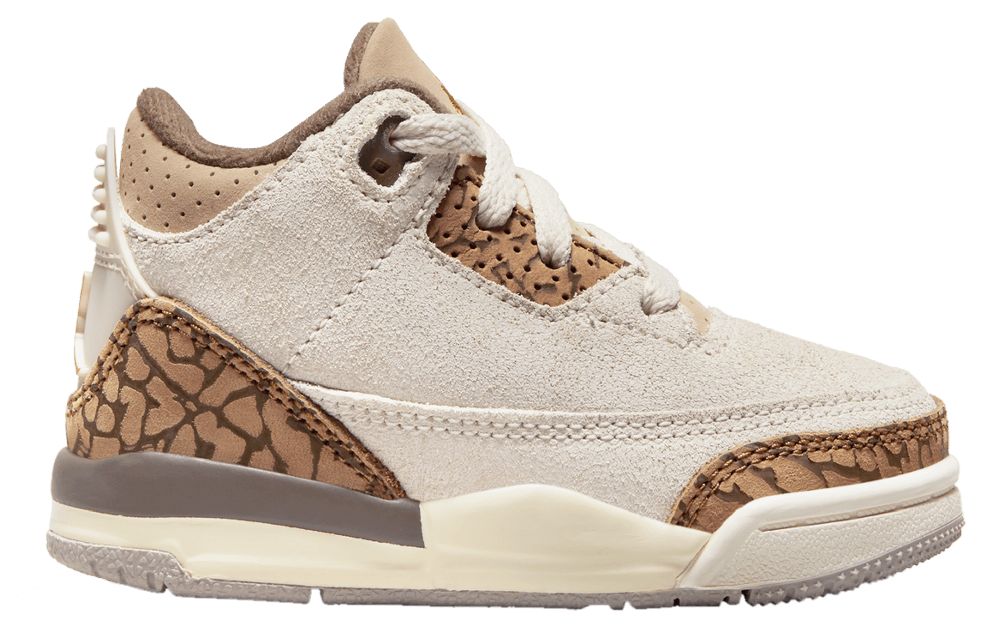 Jordan 3 hotsell mocha footlocker