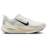 Black/Summit White