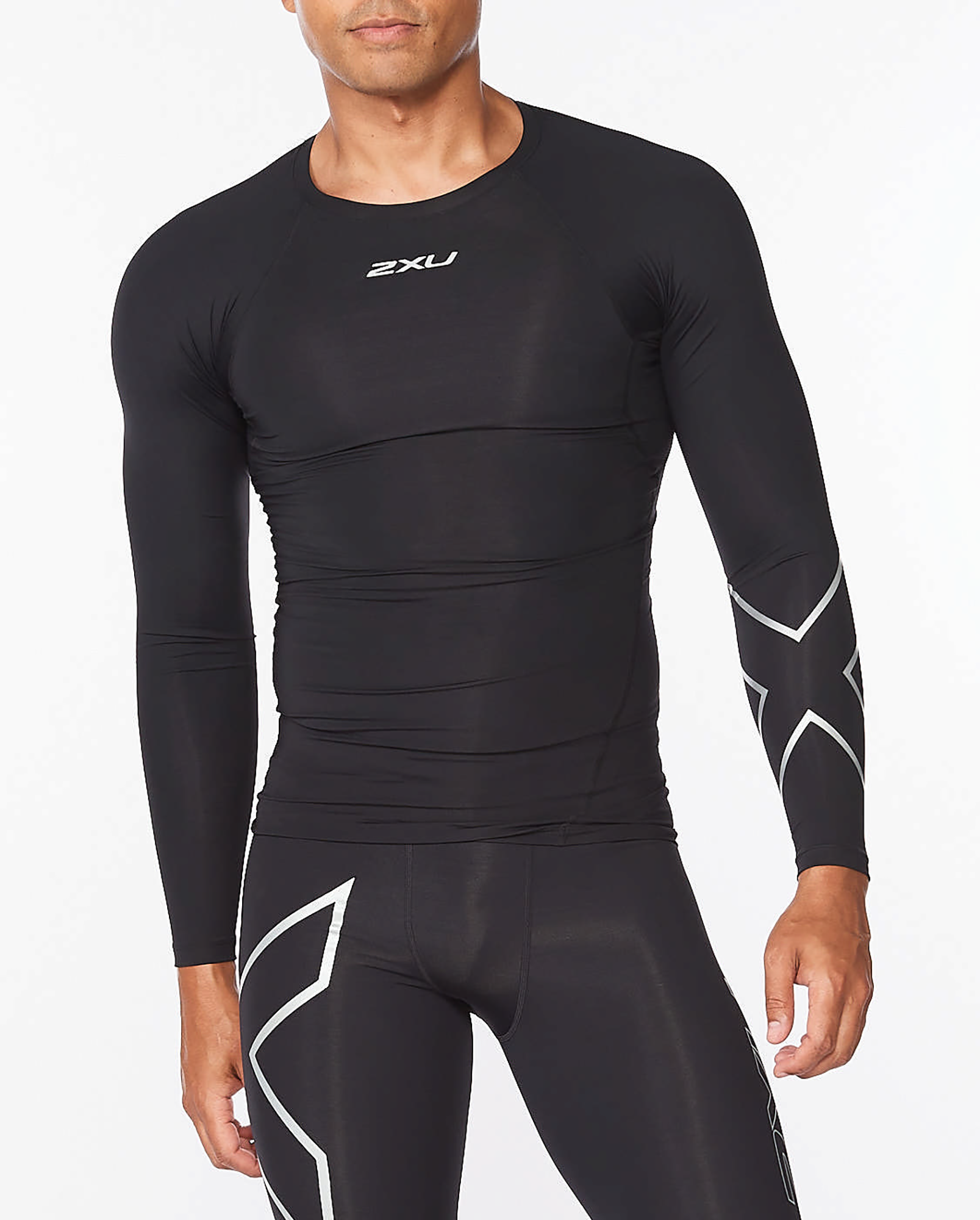 2XU Core Compression Long Sleeve Top | Champs Sports