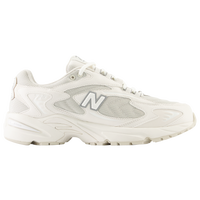 Foot locker store mens new balance