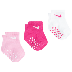 Boys' Infant - Nike Core Swoosh Gripper 3 Pack Sock - Dark Hyper Pink/Pink
