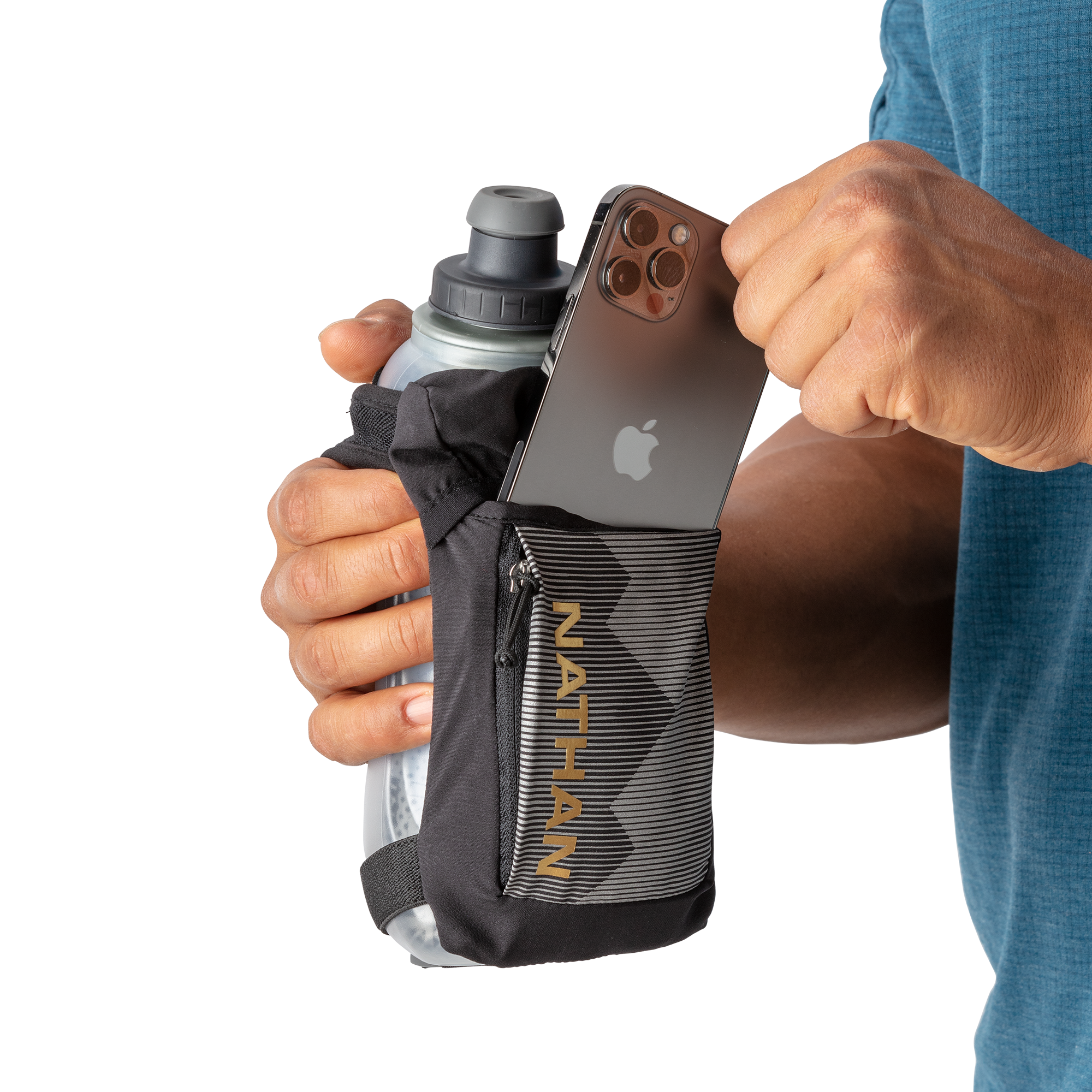 Nathan Quick Squeeze Insulated Handheld 18 oz