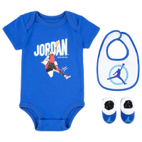 Jordan best sale newborn sets