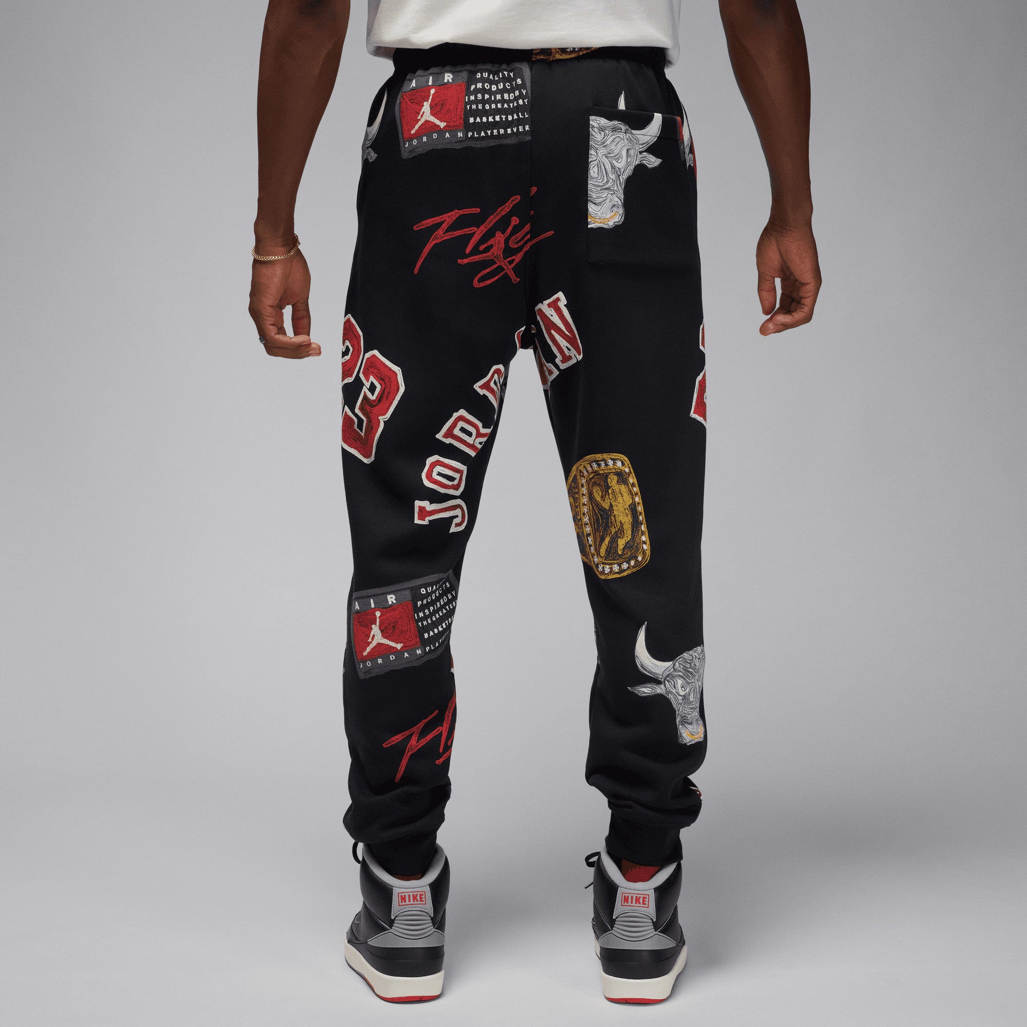 Jordan Essentials Fleece Pants Black / Sail