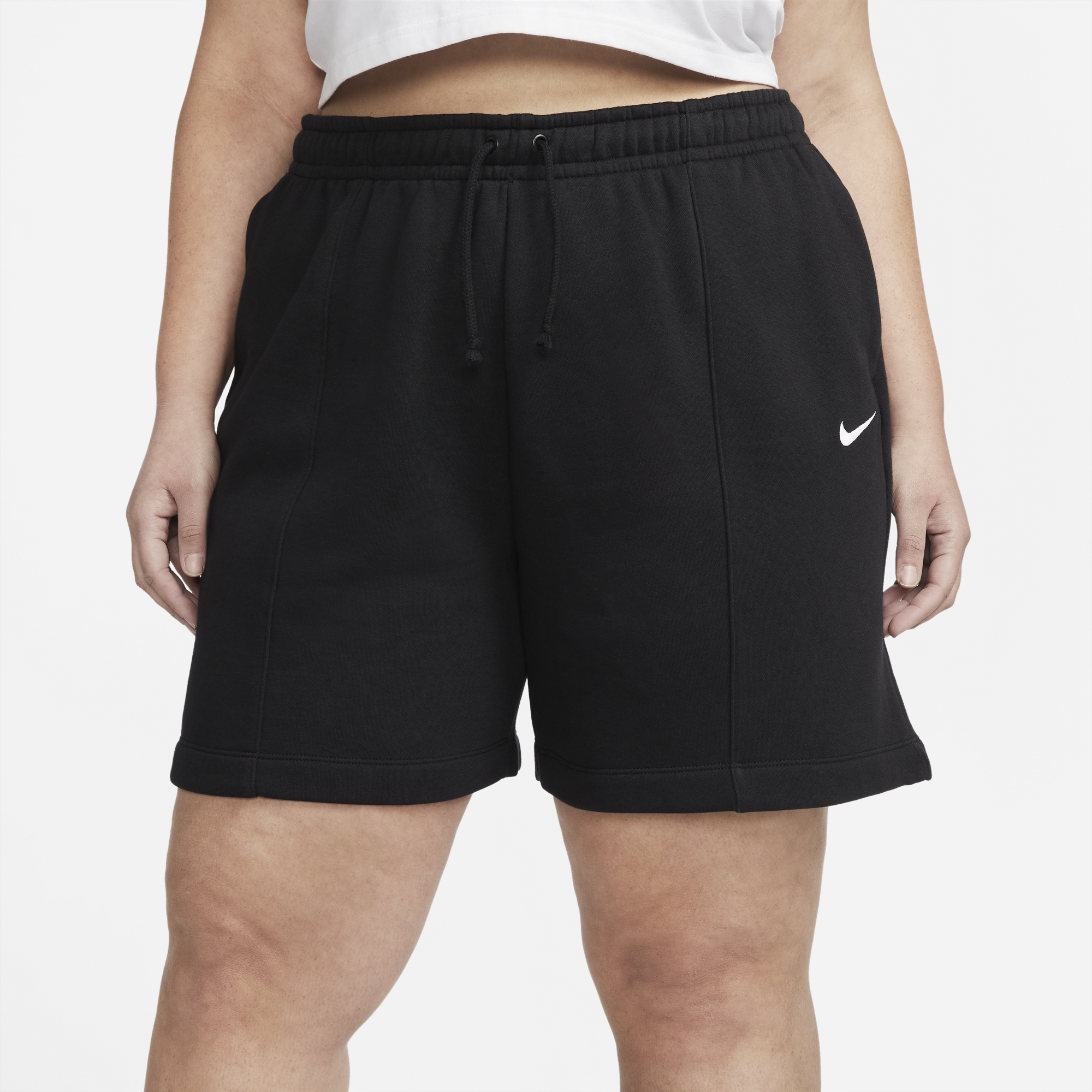 Nike Sportswear Essential шорты