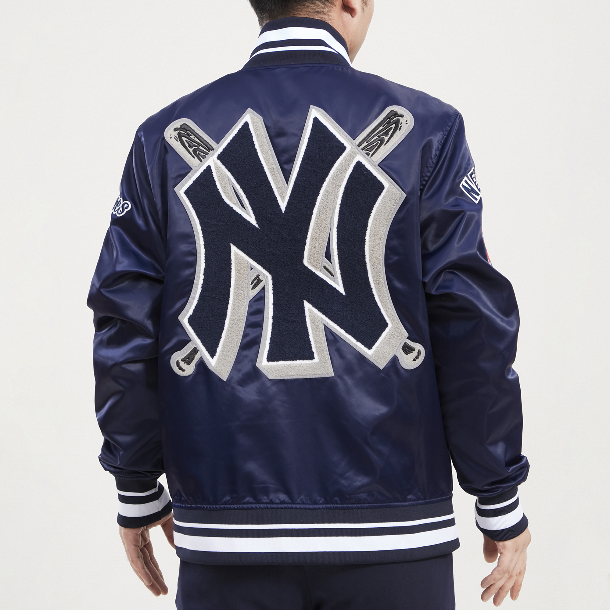 Pro Standard Atlanta Braves Satin Varsity Jacket