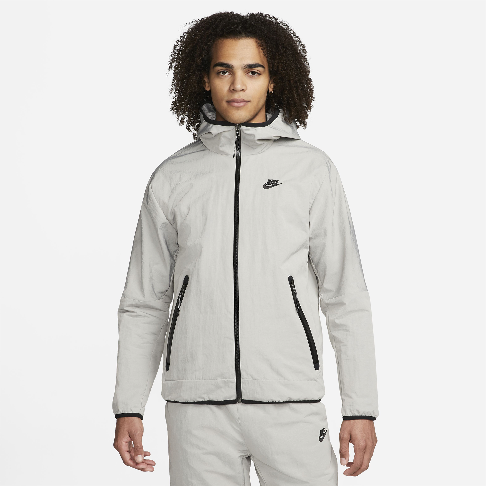 Foot locker hotsell nike jackets