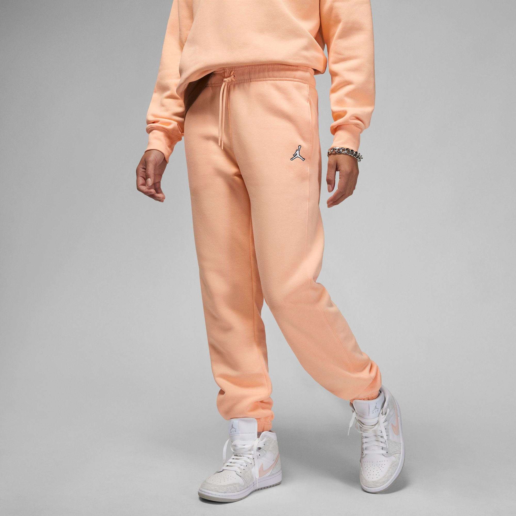 Nike Club cuffed sweatpants in pink