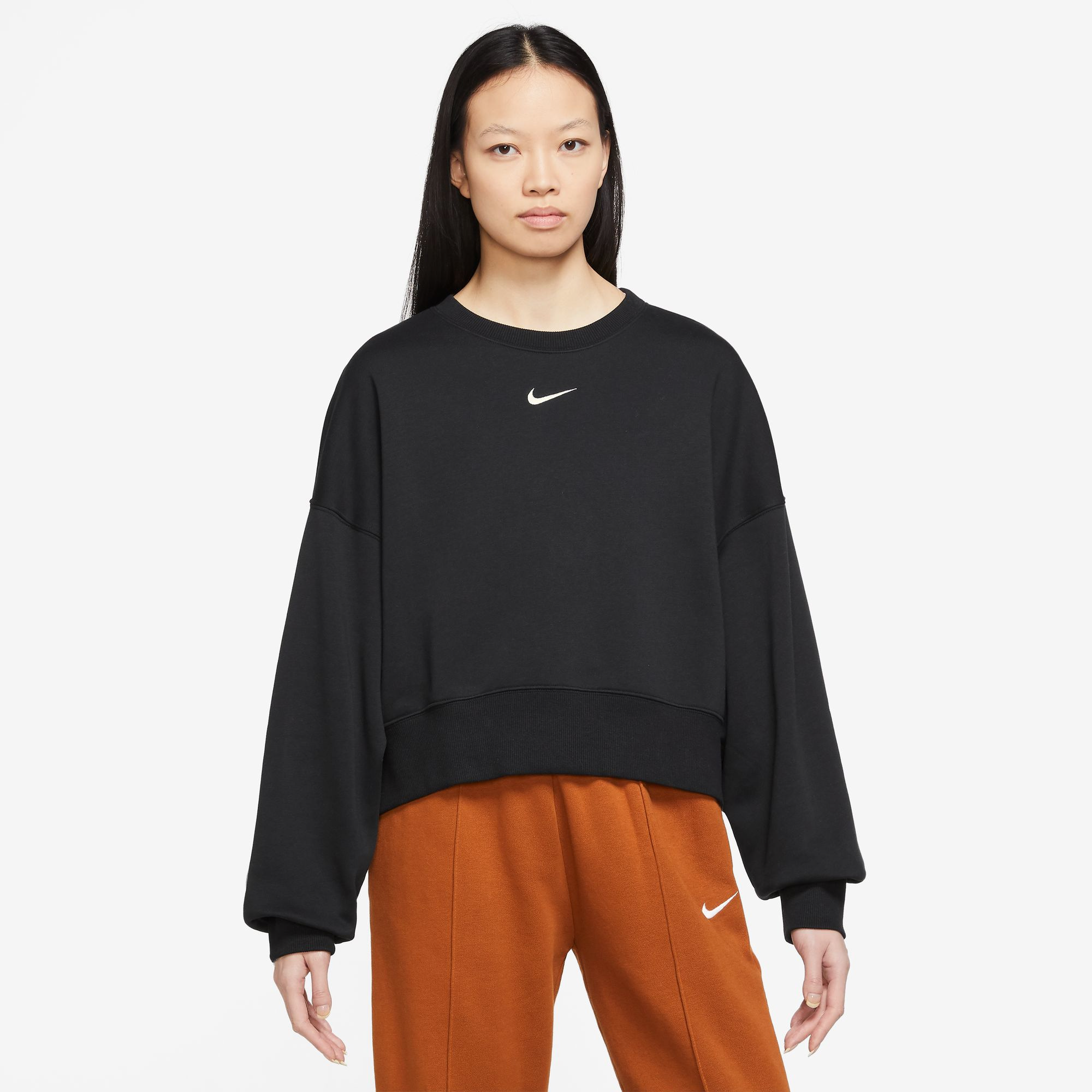 NIKE Sportswear Womens Oversized Crop Crewneck Sweatshirt, 52% OFF