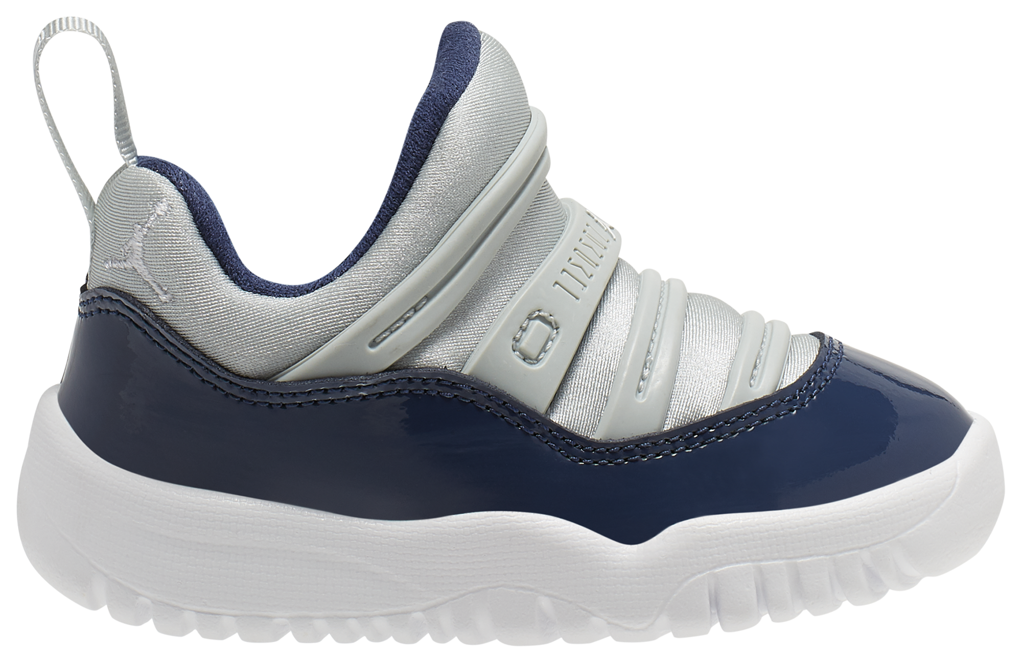 jordan retro 11 footlocker