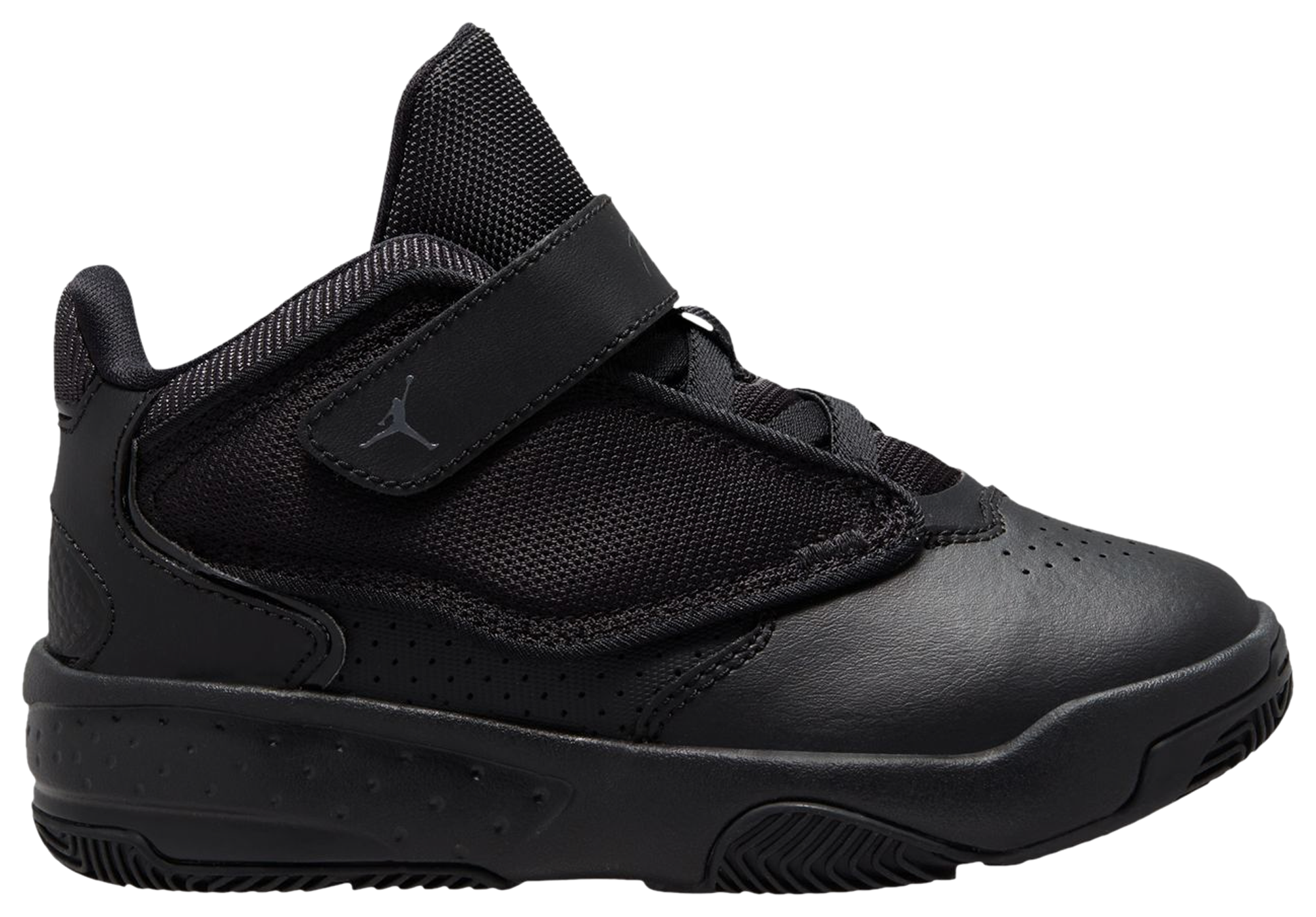 Jordan max aura foot cheap locker