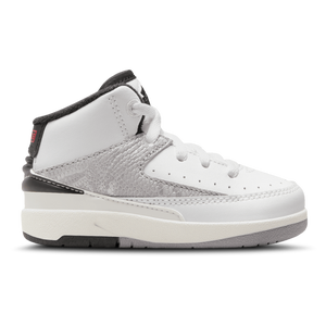 Calzado para hombre Air Jordan 2 Retro.