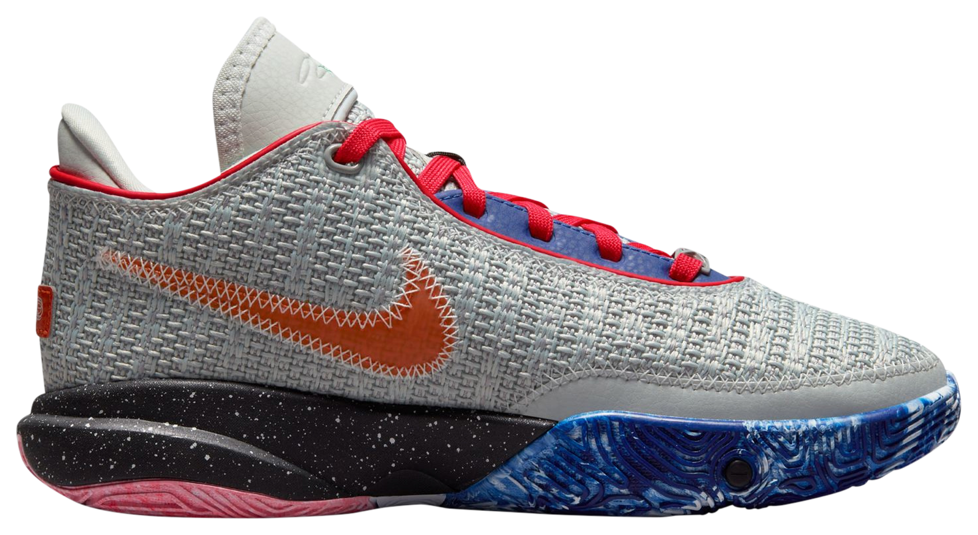 Champs sports lebron 16 best sale