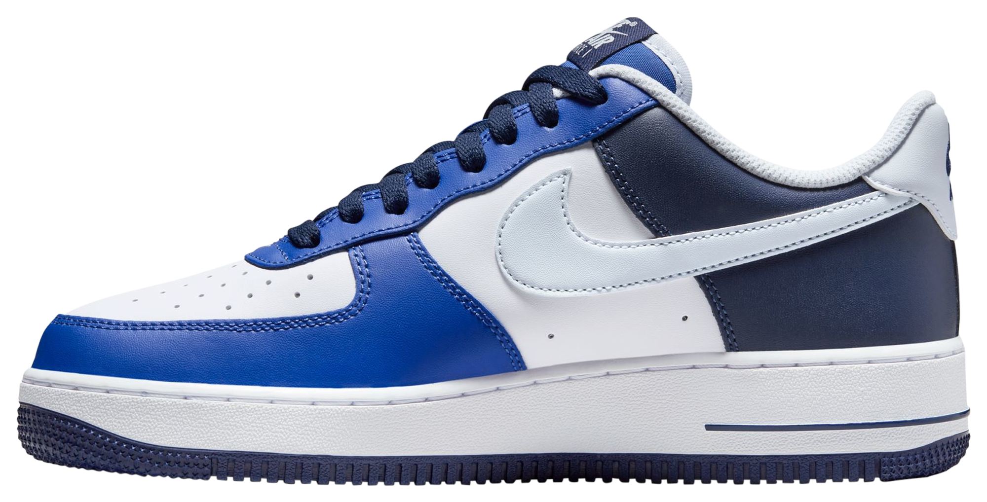 Foot locker nike air force sale 1 07 lv8