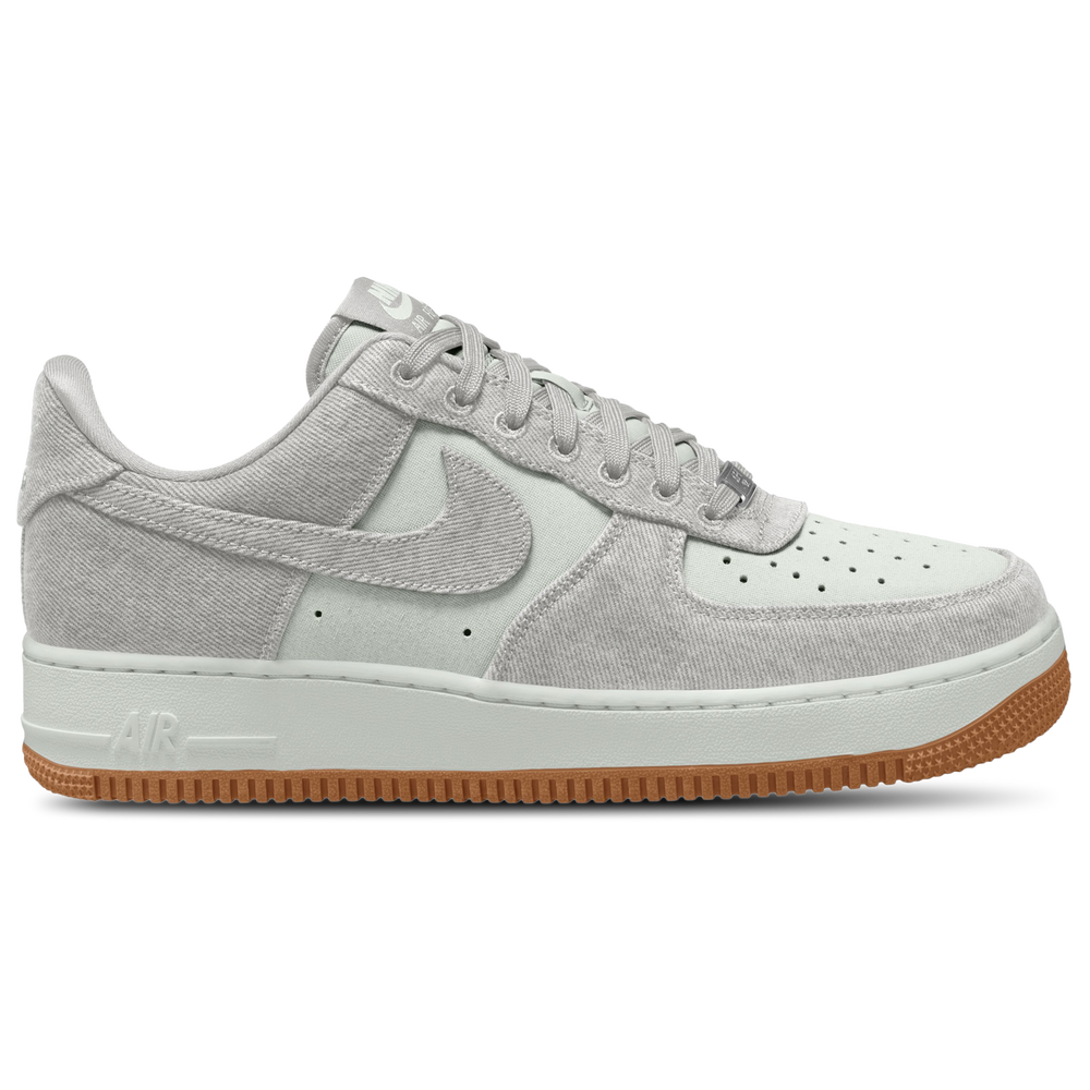 Representative product-family photo: Nike Air Force 1 '07 LV8 (R0951001). Pictured option and availability are unverified.