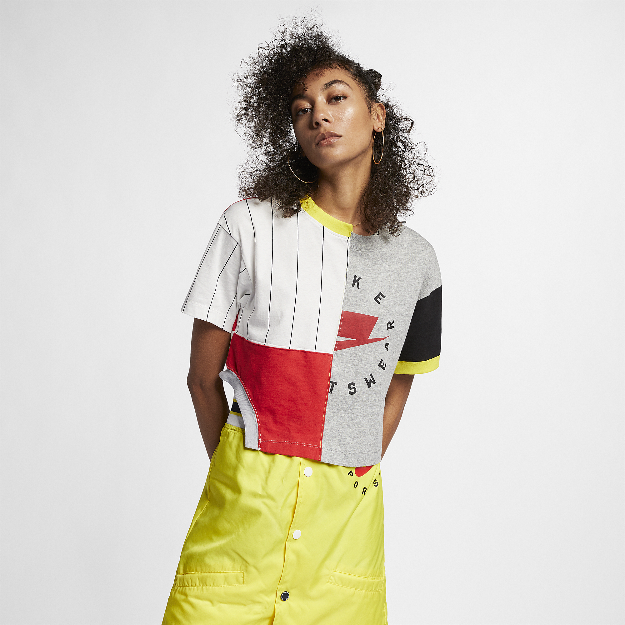 nike nsw crop top