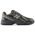 New Balance 740 - New Balance Black Metallic/Castlerock