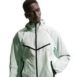 Light Silver/Black/Barely Green