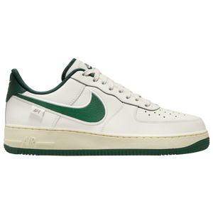 NIKE AIR FORCE 1 LOW 07 LV8 SUEDE SZ 11 OUTDOOR GREEN GUM BOTTOM