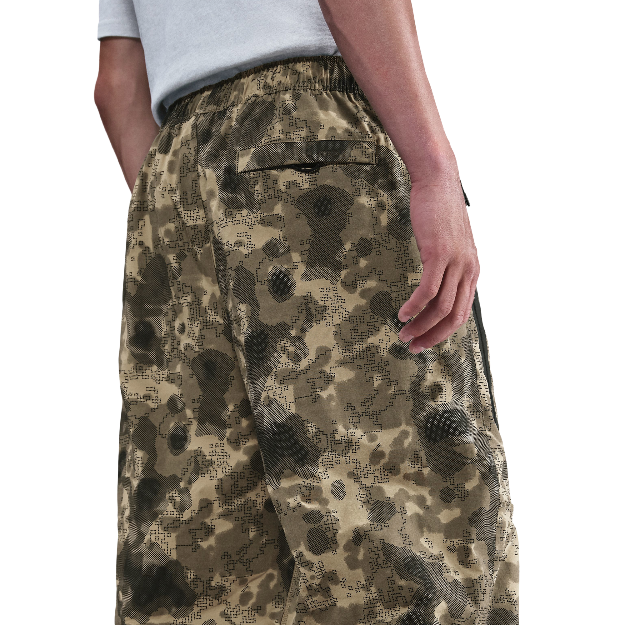 Nike Tech Woven Pant AOP - Men's thumbnail 4