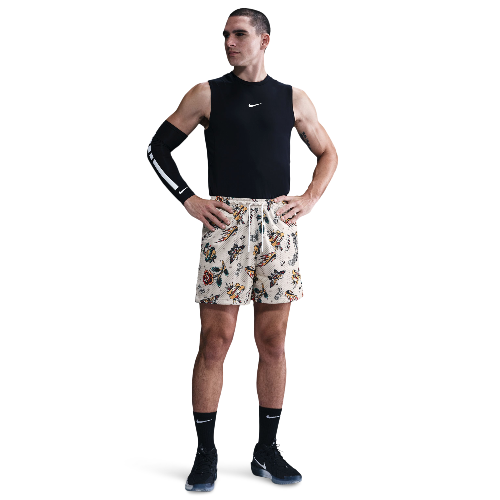 NIKE DRI-FIT5点 Nike Men's Dri-FIT Run Division 5