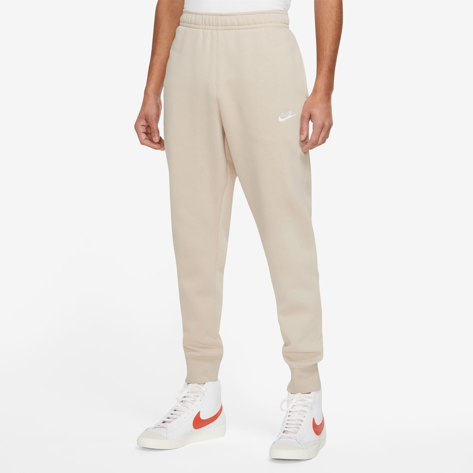 nike club joggers foot locker