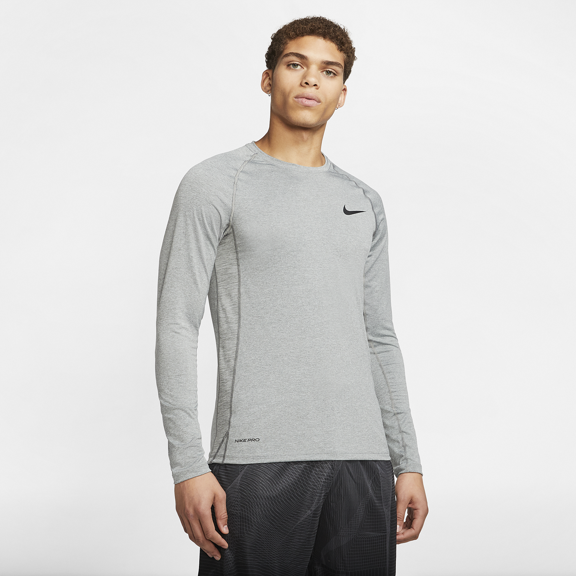 nike long sleeve athletic shirt