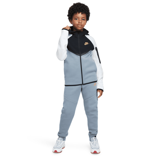Nike Tech Fleece Full-Zip Image 8 of 8. Tap to open photo gallery.