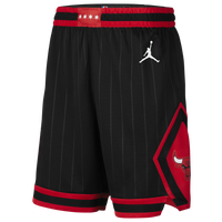 Black/University Red