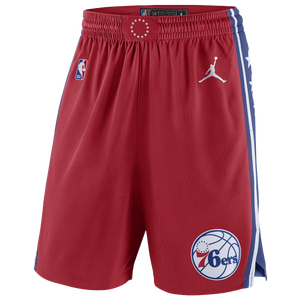 Nba shorts hot sale foot locker