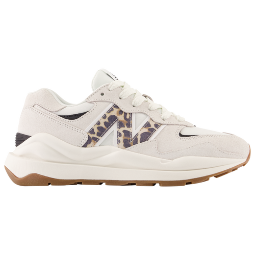 New Balance Women's 5740 In Sea Salt/black