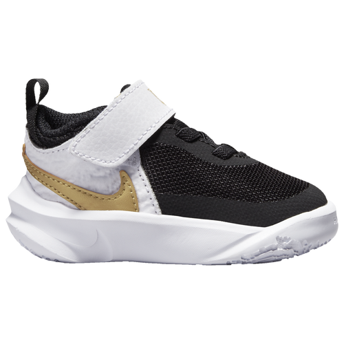 

Boys Nike Nike Team Hustle D 10 - Boys' Toddler Basketball Shoe Black/Gold/Photon Size 04.0