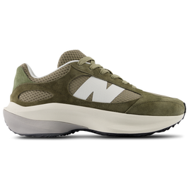 New Balance Iconic Collegiate 7" Fleece Shorts