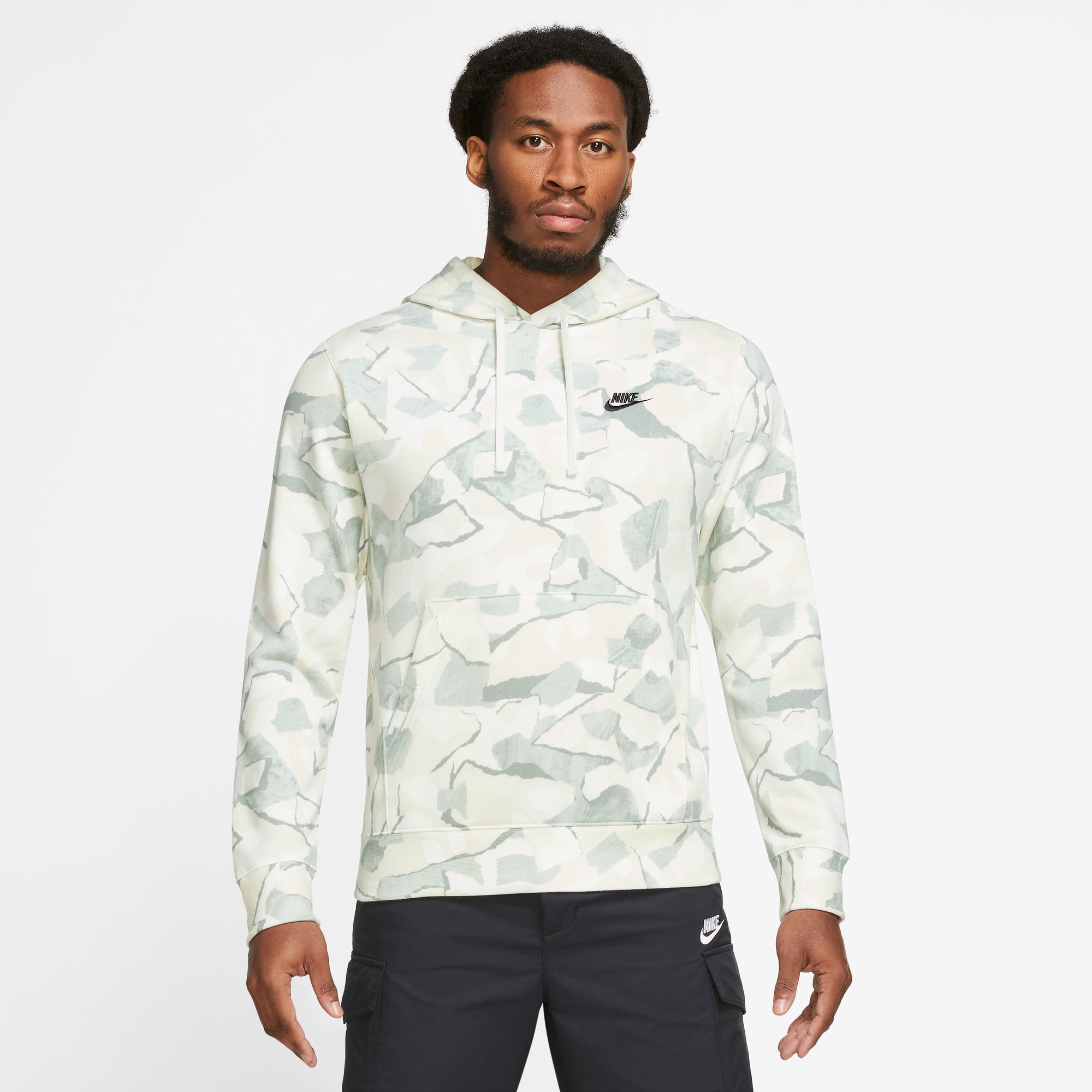 Nike camo hoodie discount white