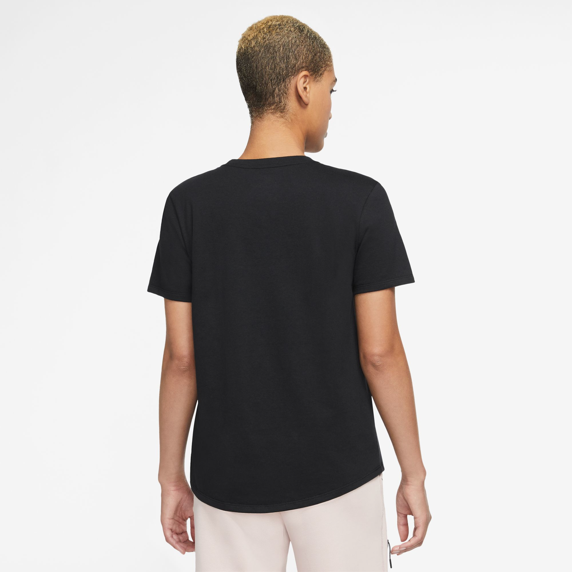 Nike NSW Essential Futura Icon T-Shirt