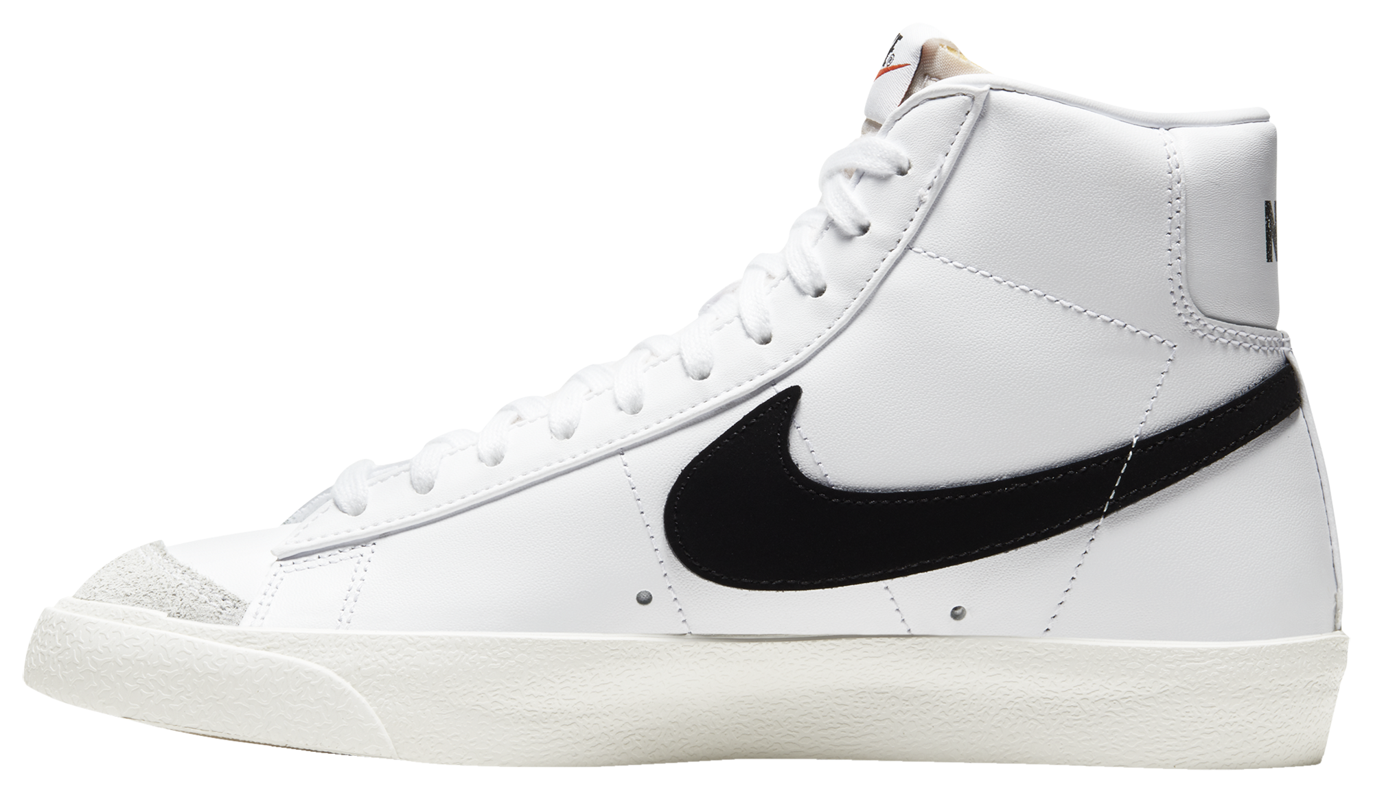 White nike blazers discount mid