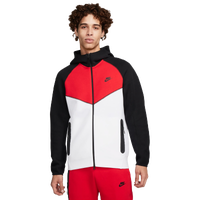 Foot locker best sale nike jogging suits