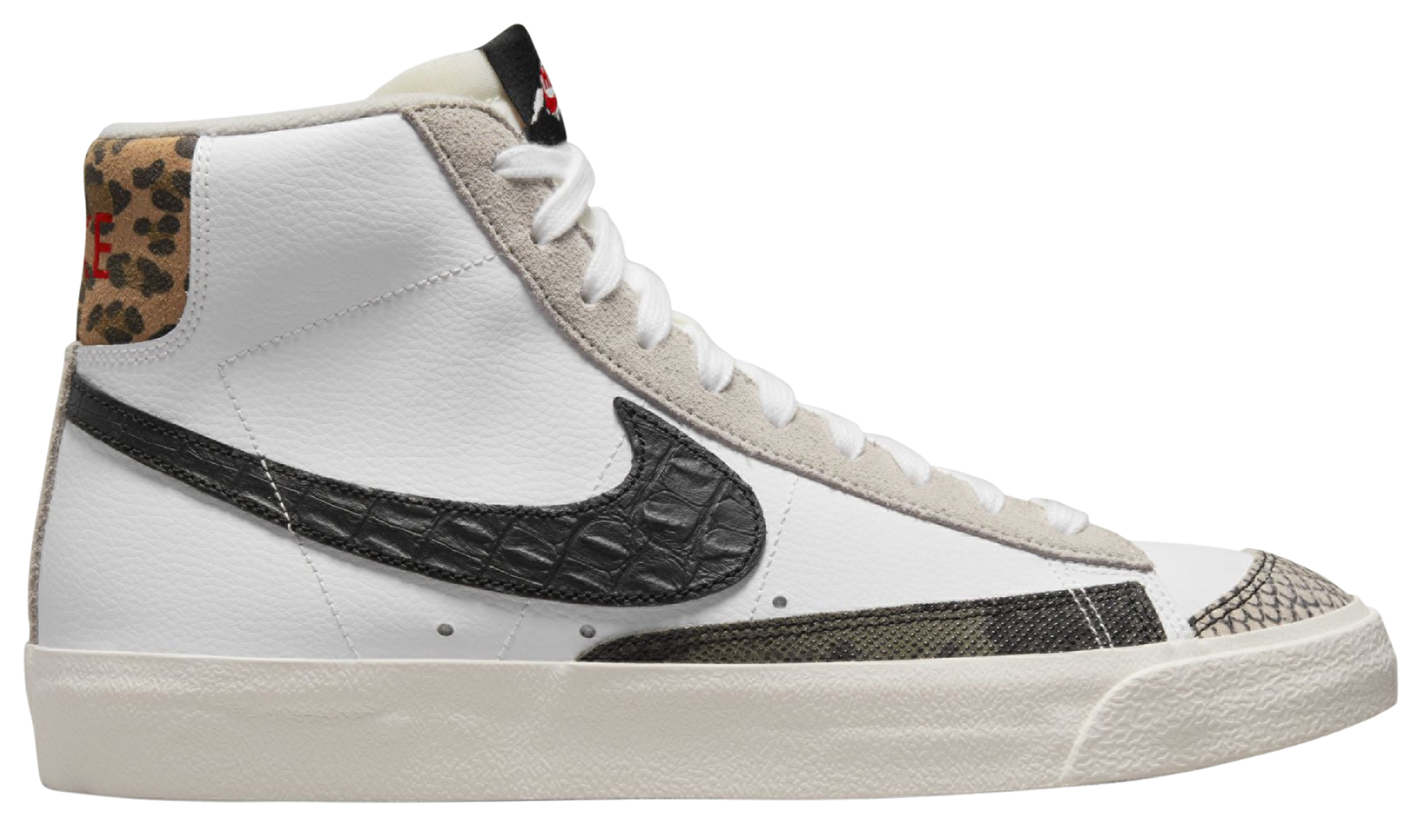 foot locker nike blazer mid