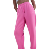 Playful Pink/Sail