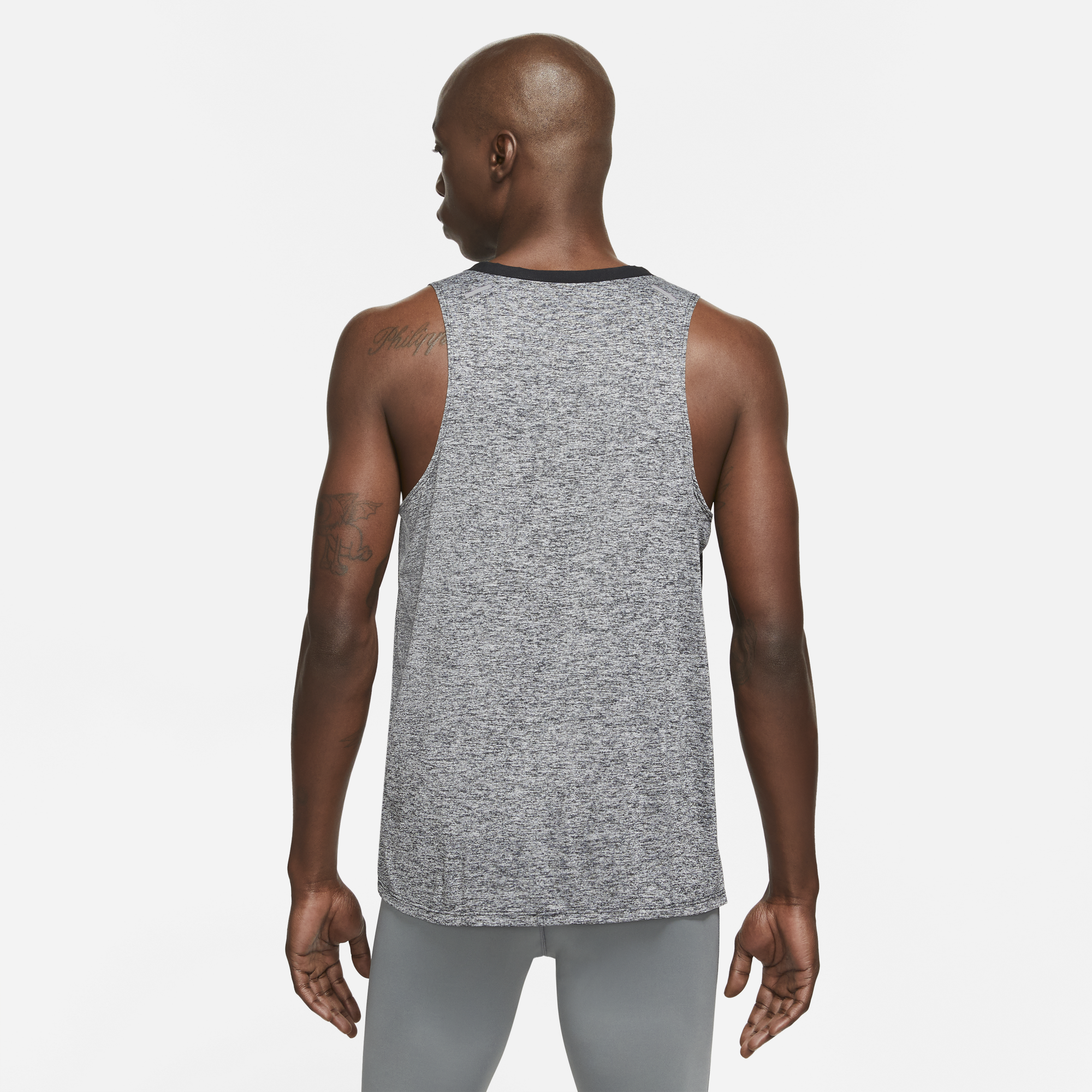 Nike Nike Yoga Layer Tank W - Black / Platinum – Manor.