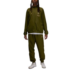 Foot locker 2024 jordan tracksuit