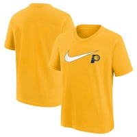 Nike t store shirt footlocker