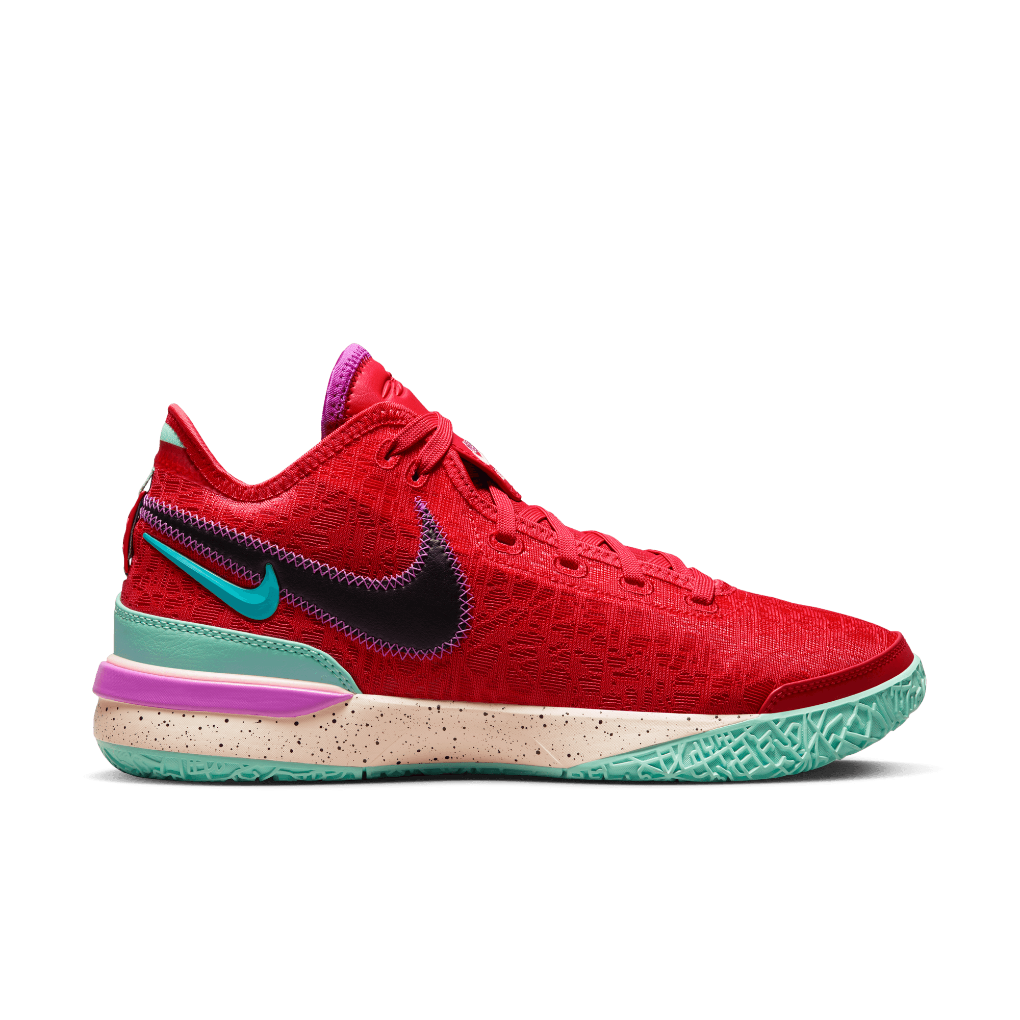 Lebron 16 best sale footlocker australia