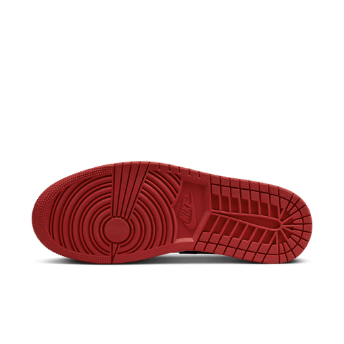 Jordan 1 Low Image 6 of 9. Tap to open photo gallery.