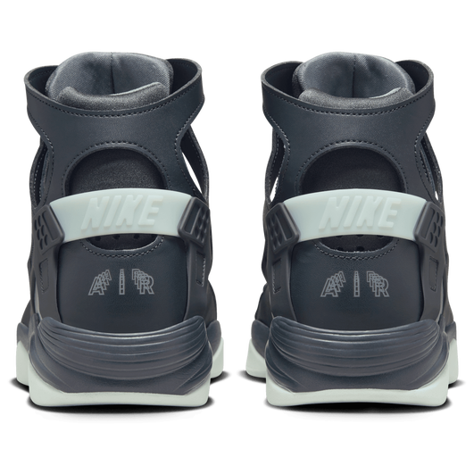 Nike Air Flight Huarache Image 3 of 6. Tap to open photo gallery.