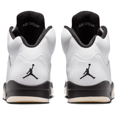 Nike air jordan retro white and black best sale