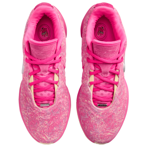 Nike LeBron 21 Image 5 of 8. Tap to open photo gallery.