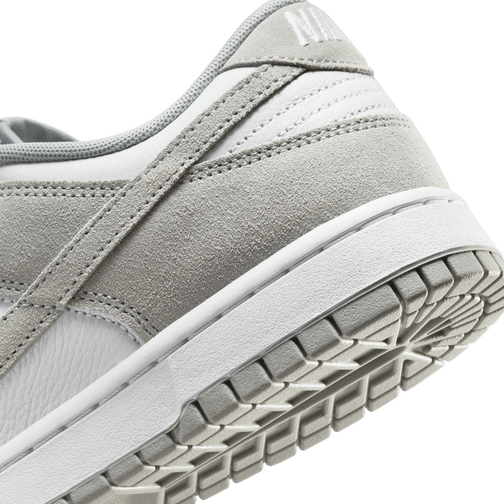 Nike Dunk Low Retro Image 8 of 8. Tap to open photo gallery.